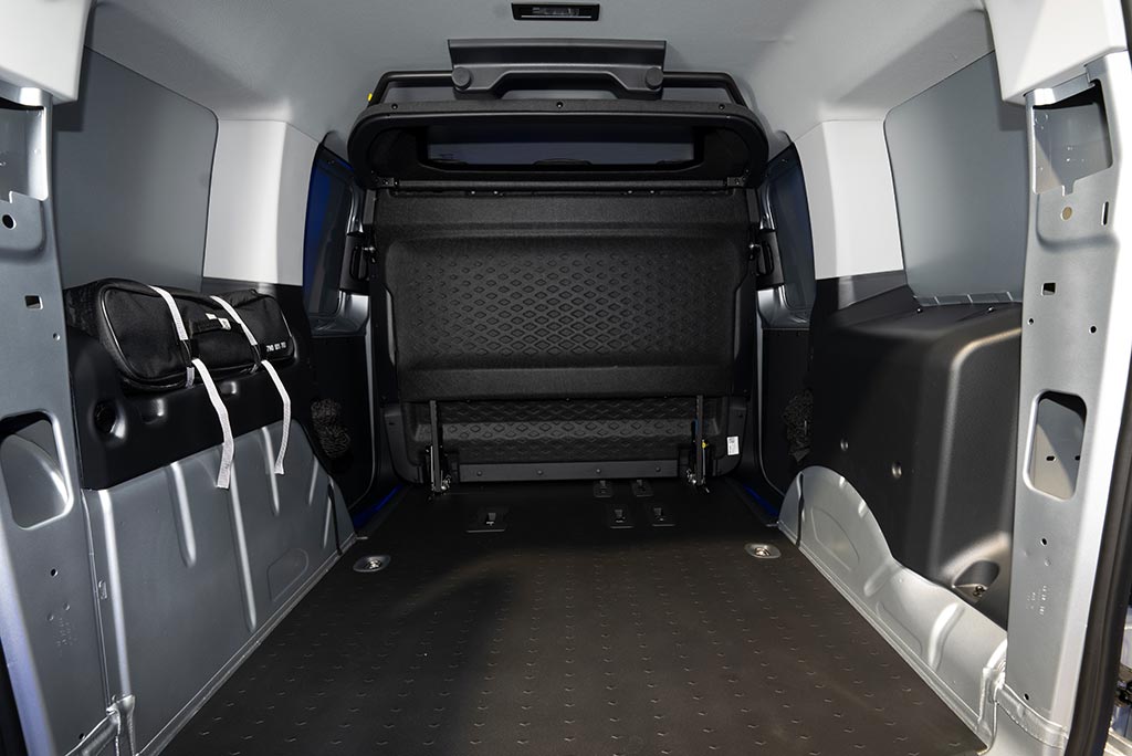 Kombi Flexible Seating - Load area with seats up